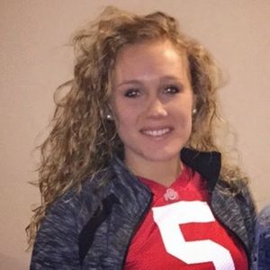 Meet your Posher, Leigh